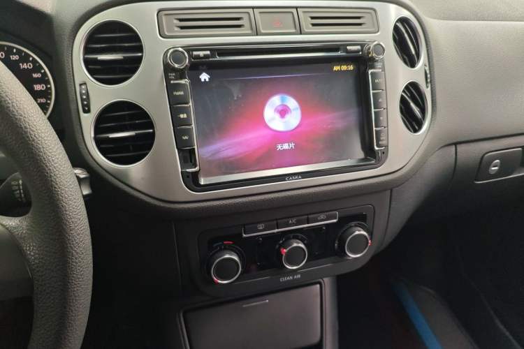 Used Volkswagen Tiguan 2016 300TSI Automatic Two-Wheel Drive Trend Edition