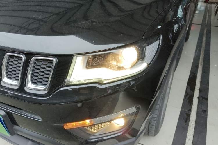 Used Jeep Compass 2019 220T Automatic Enjoyment Version