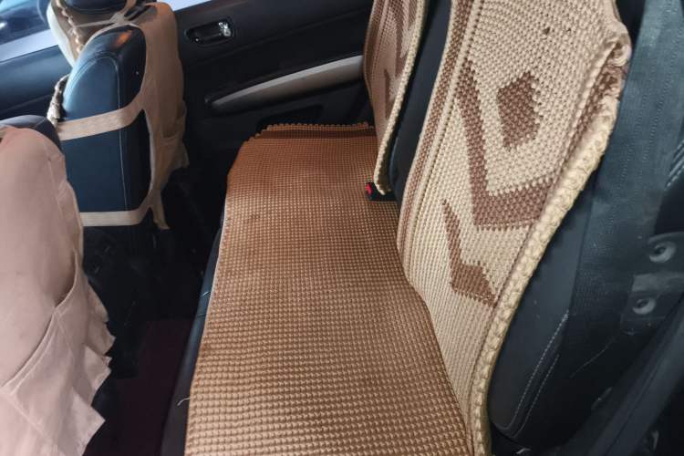 Used Nissan X-Trail 2012 2.5L CVT Luxury Edition 4WD Left Rear Seat