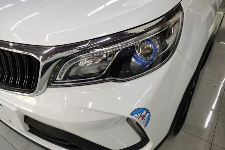 Used Geely Auto Vision X3 2021 PRO 1.5L CVT Deluxe Model
