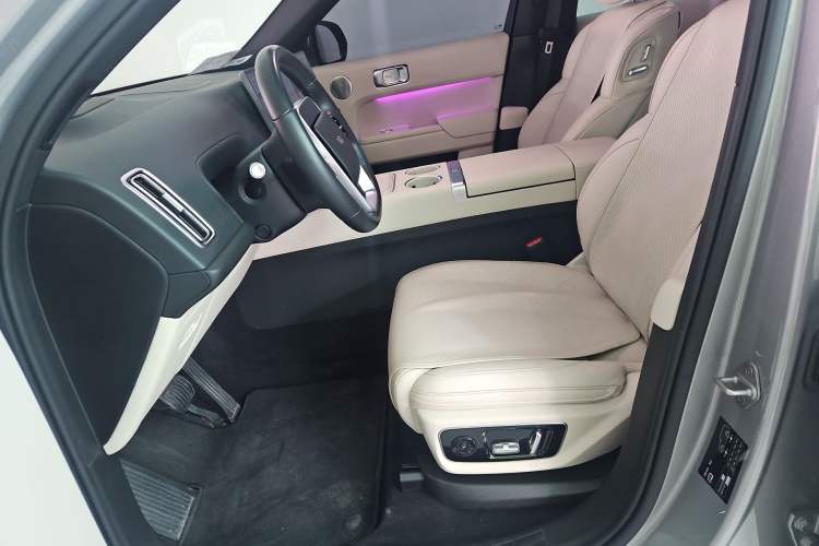 Used Li Auto L7 2023 Pro Model
