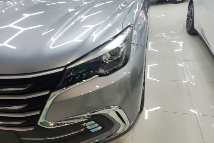 Used CHANGAN CS85 COUPE 2019 1.5T DCT Version China VI Standard
