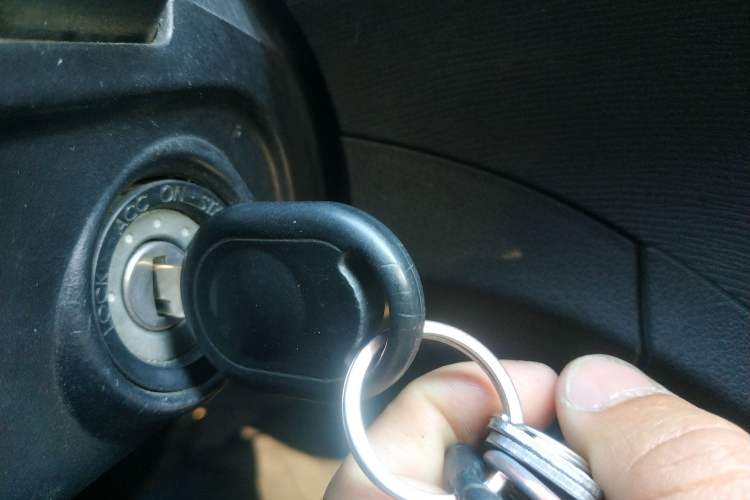 Used Wuling Hongguang 2015 1.5L S Basic Version China V Standard