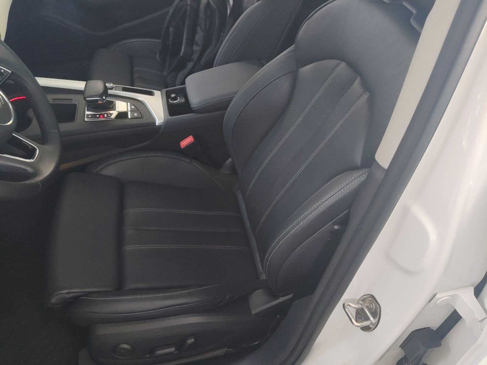 Vordere Reihe im Auto