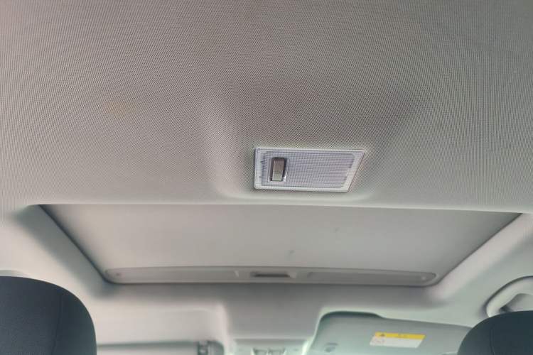 Used Chevrolet Trax 2018 330T Automatic Two-Wheel Drive Elite Model