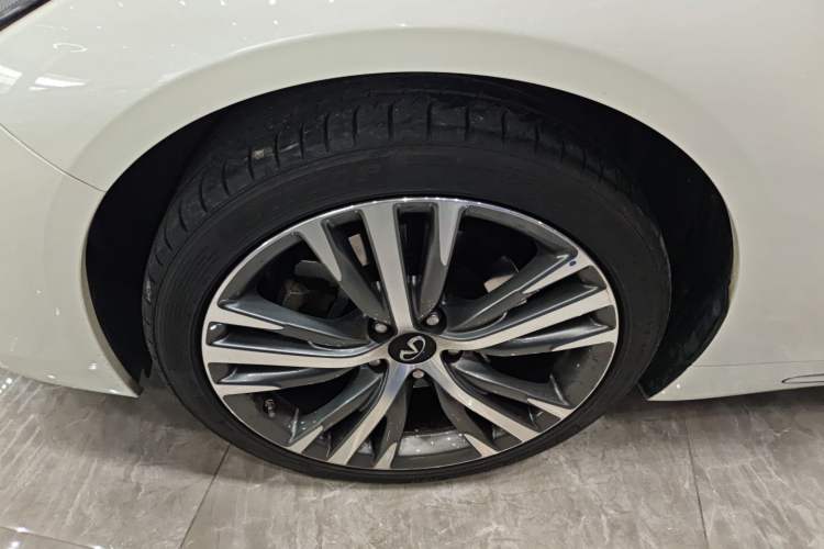 Used Infiniti Q50L 2022 2.0T Enjoyment Edition
