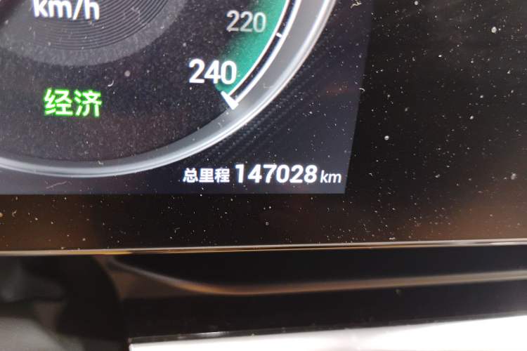 Used VOYAH Dream 2022 0-Emission Edition Dream+ Smart Range Package – 605 km Odometer Close Up