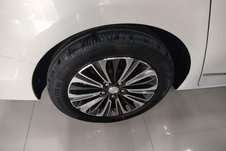 Used Buick GL8 2020 ES Land Cruiser 653T Flagship Model