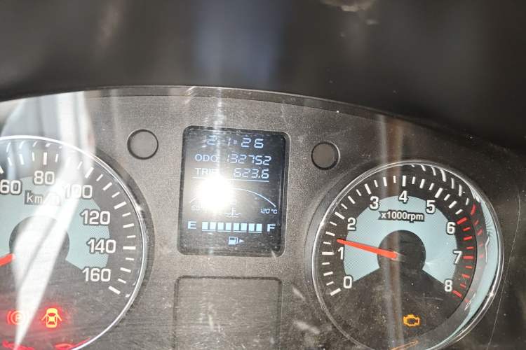 Used Jinbei New Hiace S 2021 1.6L Business Central Air-Conditioned Van China VI Standard SWD16M Odometer Close Up