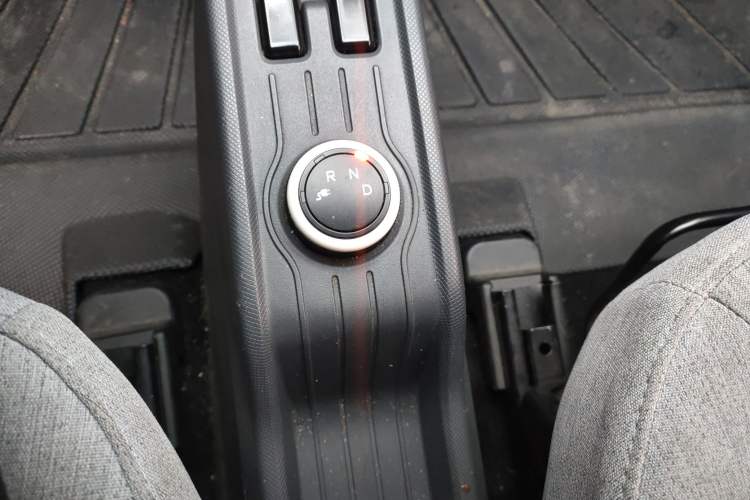 Used Wuling Hongguang MINIEV 2021 Macaron Fashion Edition Lithium-Ion Battery