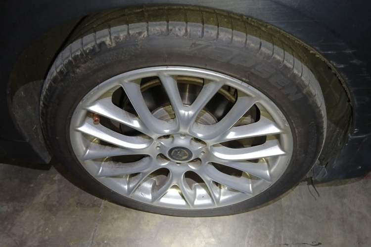 Used MINI 2012 1.6T COOPER S China Edition Right Front Wheel Hub