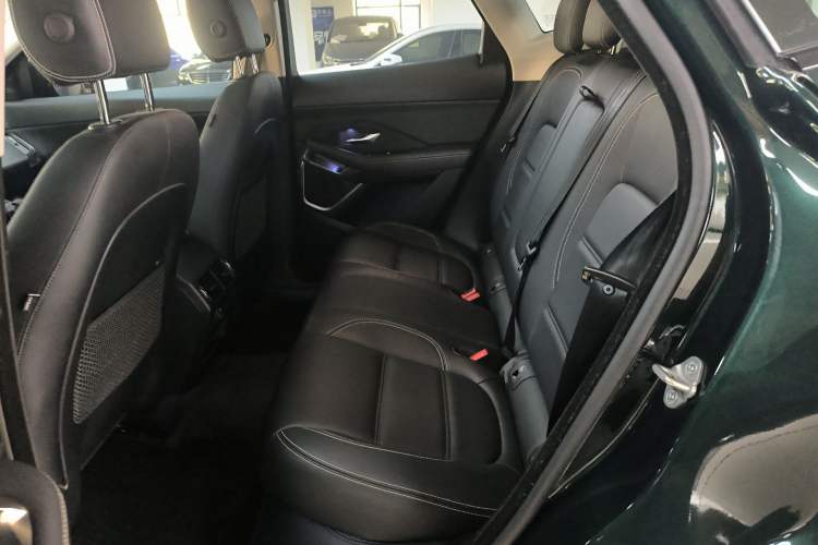 Used Jaguar E-PACE 2024 YAO Black Sport Edition R-DYNAMIC SE BLACK
