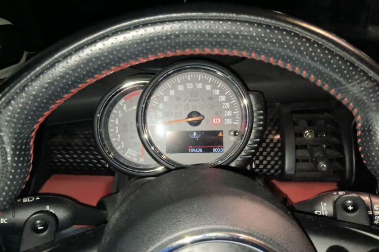 Used MINI 2014 2.0T COOPER S Excitement