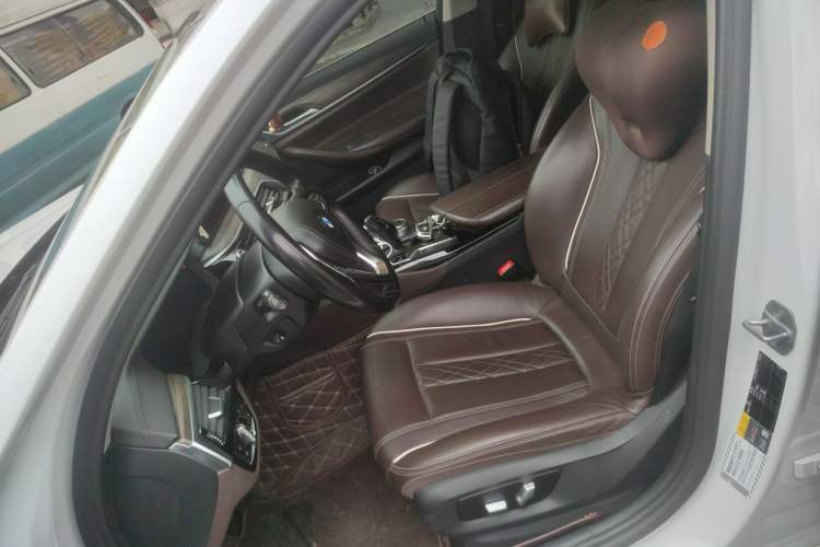 Used BMW 5 Series New Energy 2019 530Le Luxury Package
