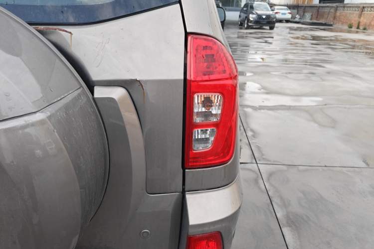 Used Chery Tiggo 3 2015 1.6L Manual Zhishang Commemorative Edition
