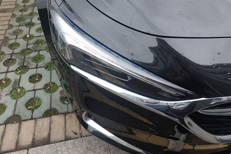 Used Buick LaCrosse 2019 28T Prestige Model
