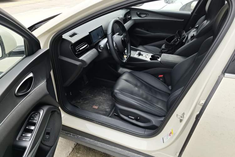 Used BYD Seal 06 New Energy 2025 DM-i Smart Drive 120KM Deluxe Model