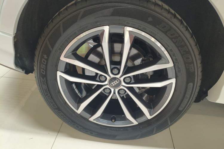 Used Audi Q3 2022 35 TFSI Progressive Dynamic Edition