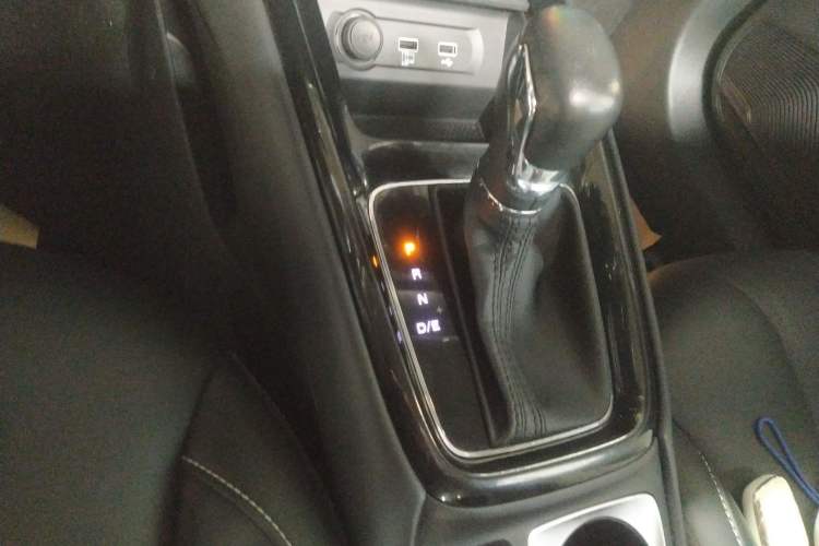 Used Roewe i5 2020 1.5L Automatic 4G Connect Luxury Flagship Edition