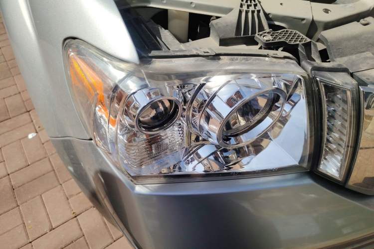 Used Zxauto Grandtiger 2019 1.5T Off-Road Edition Gasoline China VI Standard Two-Wheel Drive Luxury Big Double Right Front Headlight