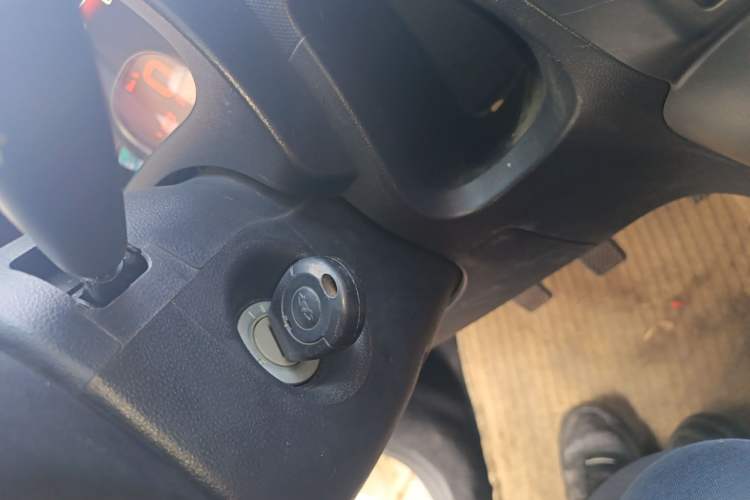 Used Chery QQ 2013 1.0L Manual Happy Edition