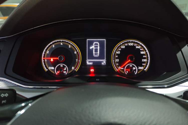 Used Volkswagen Lamando 2019 230TSI DSG Fashion Edition China VI