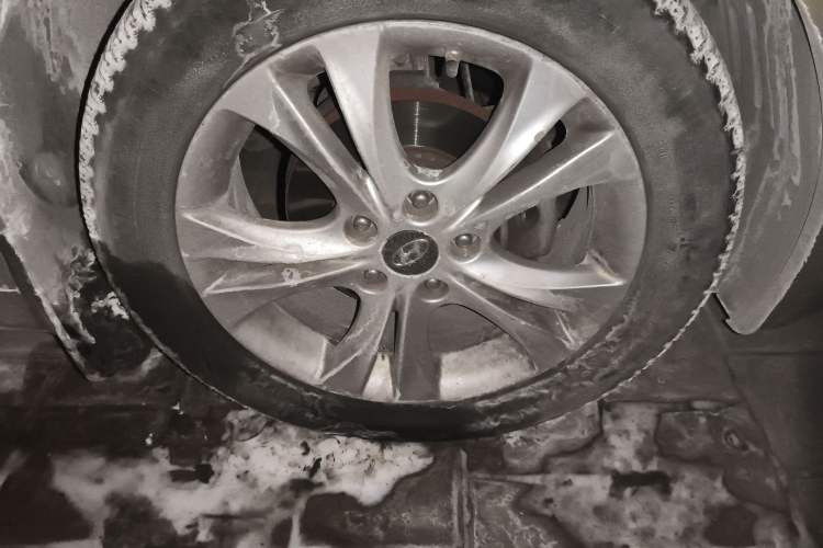 Used Hyundai Sonata 2011 2.0L Automatic Luxury Edition
