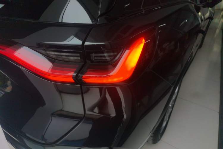 Used Nio ES8 2020 415 km Range 6-Seater Version
