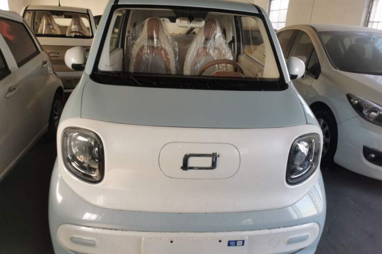 Used Bestune Pony 2026 222km Colorful Horse
