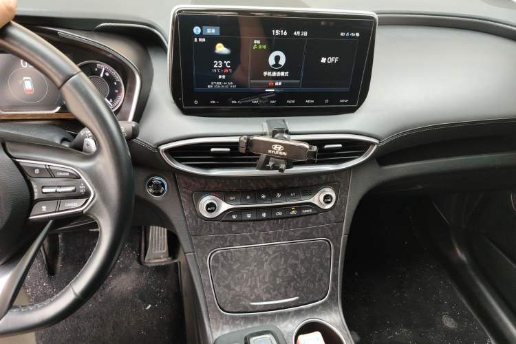 Used Hyundai Santa Fe 2020 380 TGDi Automatic Two-Wheel Drive DLX Prestige Edition PLUS
