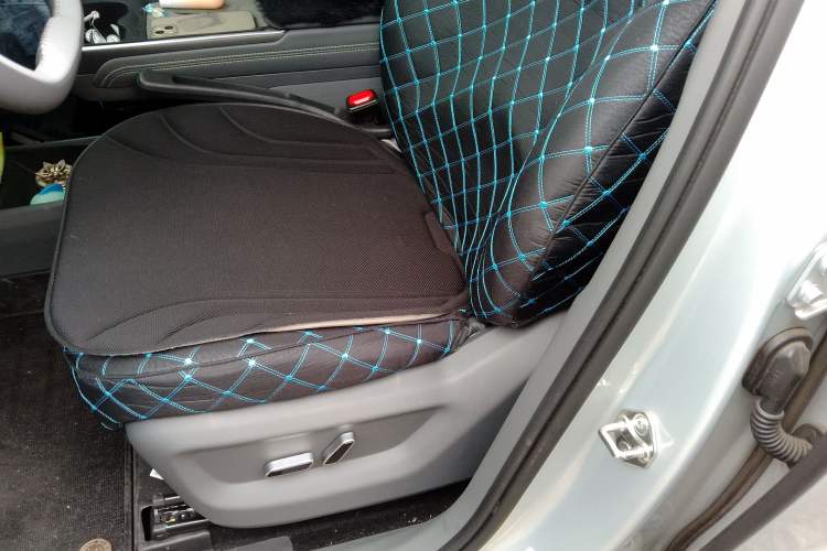 Used Bestune Yueyi 03 2025 445km Joyful Edition