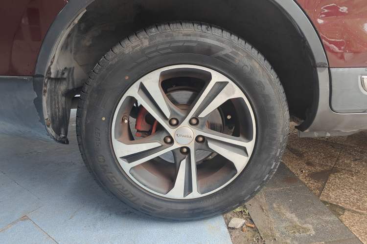 Used Yema T70 2017 T70S Sport Edition 1.8T CVT Flagship Model Right Rear Wheel Hub