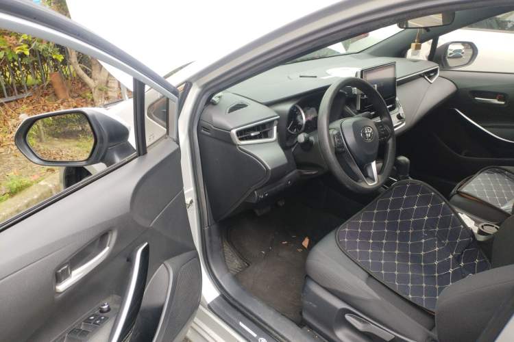 Used Toyota Levin 2022 Dual-Engine 1.8H E-CVT Luxury Edition
