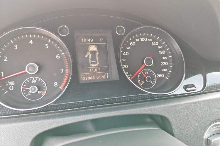 Used Volkswagen Magotan 2012 Revised 1.8TSI Comfort Version Odometer Close Up