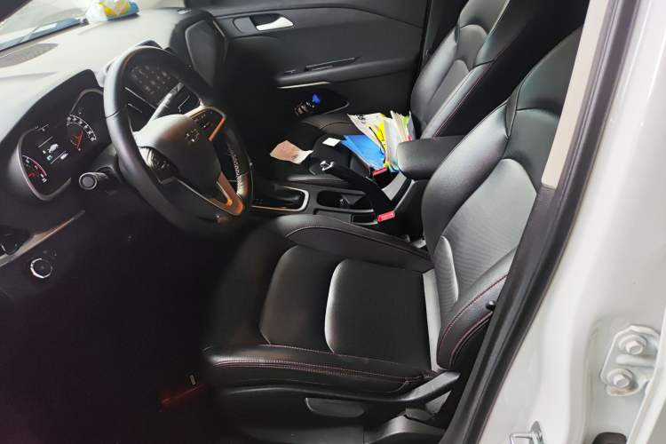 Used Chevrolet Monza 2019 Redline 320T Dual-Clutch Sporty Version China VI Standard Left Front Seat