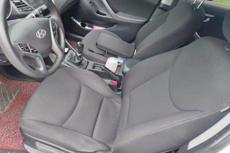 Used Hyundai Elantra (5th Generation / Langdong) 2015 1.6L Manual Leading Model Left Front Seat