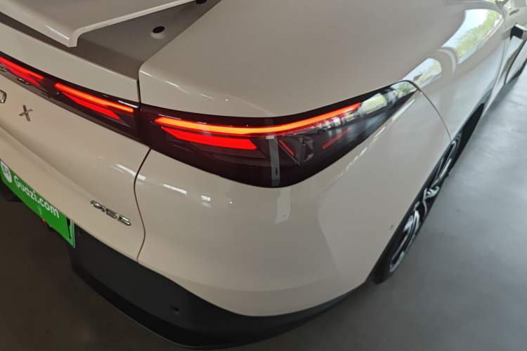 Used ARCFOX Alpha S5 2024 708MAX 200kW Right Rear Taillight