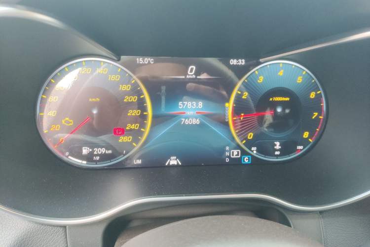 Used Mercedes-Benz GLC 2021 GLC 300 L 4MATIC Dynamic Model Instrument Cluster