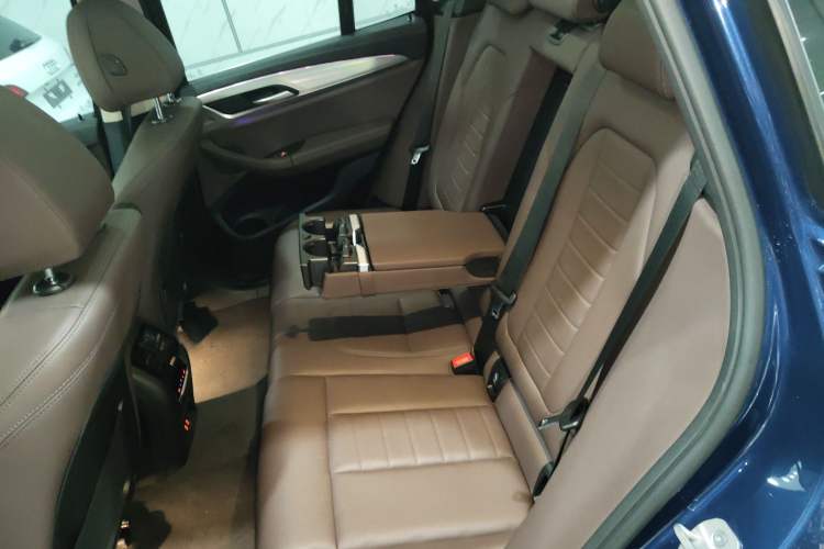 Used BMW iX3 2021 Leading Model
