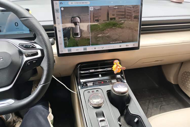 Used Wuling Xingguang 2024 Co-Creation Edition 510 Advanced Model