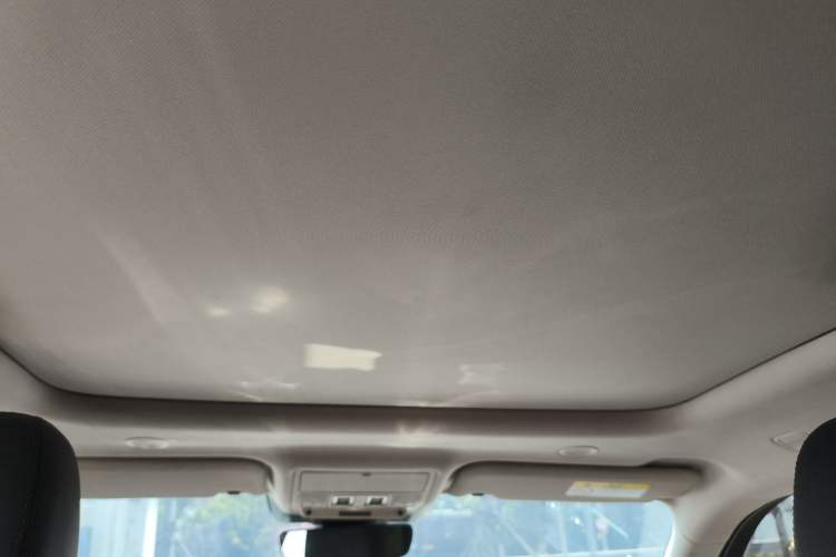 Used Land Rover Range Evoque New Energy 2022 Aurora L P300e Plug-in Hybrid Electric Version Headliner