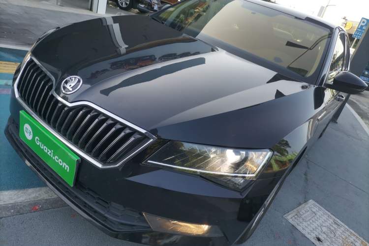 Used Skoda Superb 2016 TSI280 Manual Front-Drive Version