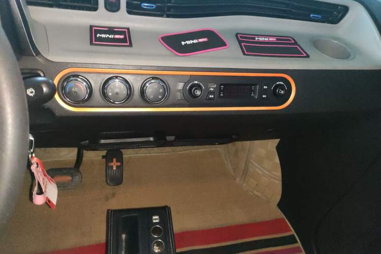 Used Wuling Hongguang MINIEV 2020 Enjoyment Model Lithium Iron Phosphate
