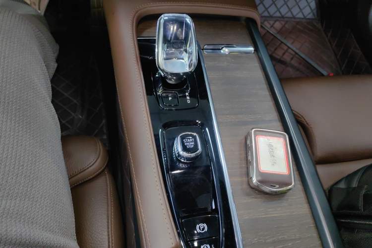 Used Volvo S90 2023 B5 Zhiyuan Luxury Edition