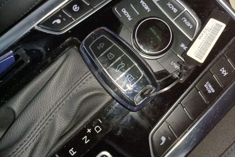 Used Haval H7 2016 Blue-Label H7 2.0T Automatic Luxury Model