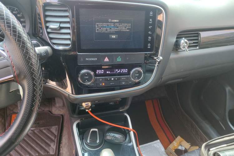 Used Mitsubishi Outlander 2020 2.4L 4x4 Zhi Xiang Edition 5 Seats