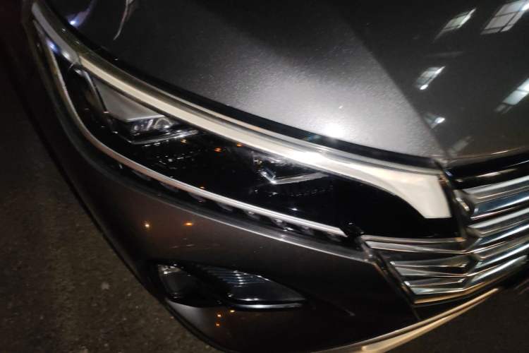 Used GAC Trumpchi GS4 2020 270T Automatic Luxury Smart Connectivity Version Right Front Headlight