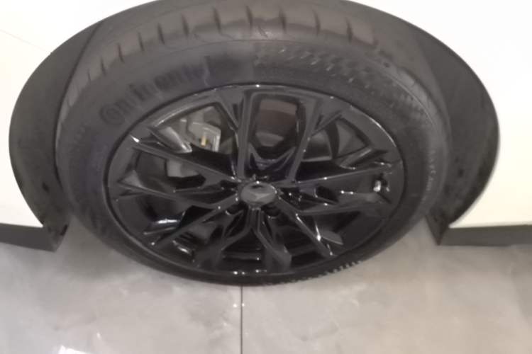 Used CHANGAN UNI-V 2024 1.5T Prestige Edition
