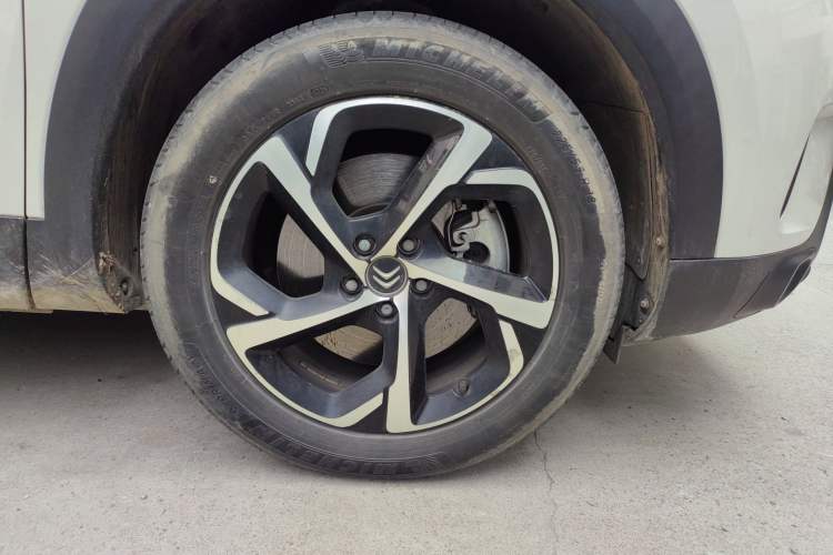 Used Citroen C5 AIRCROSS 2021 400THP Enjoyment Model Right Front Wheel Hub