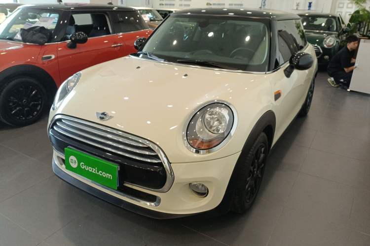 Used MINI MINI 2016 1.5T COOPER
